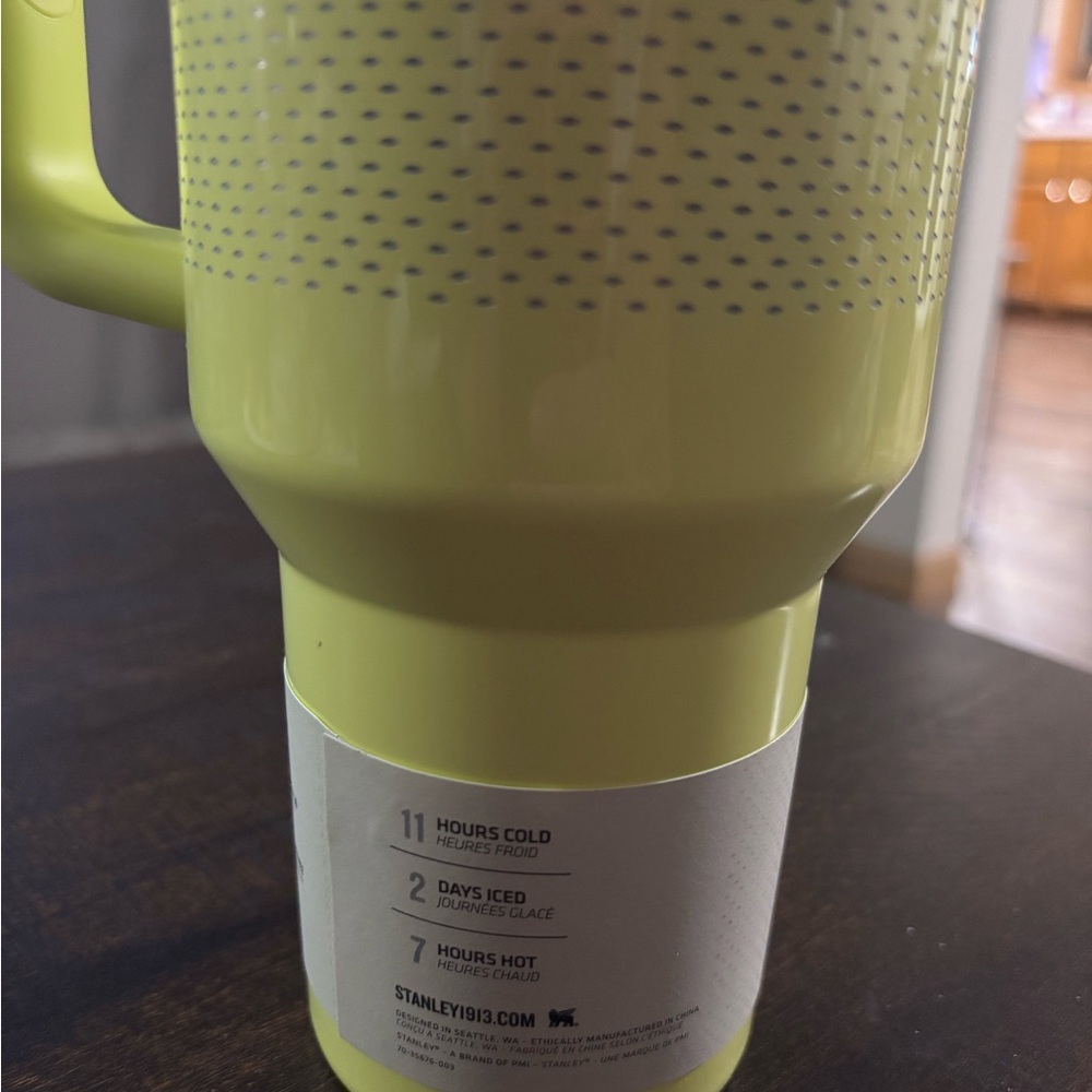 Stanley Calia Bright Yellow Green Tumbler - Picture 6 of 8